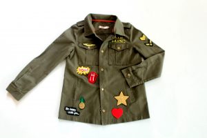 Green Army Jacket met patches